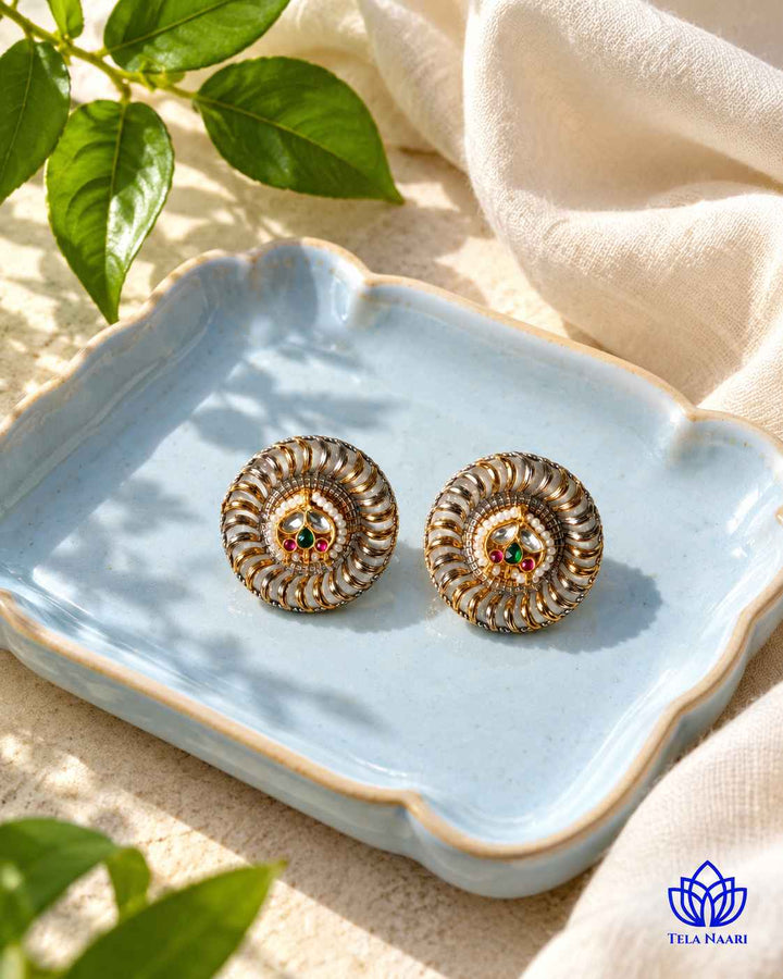 Ruchi Dual Tone Pachi Kundan Stud Earrings