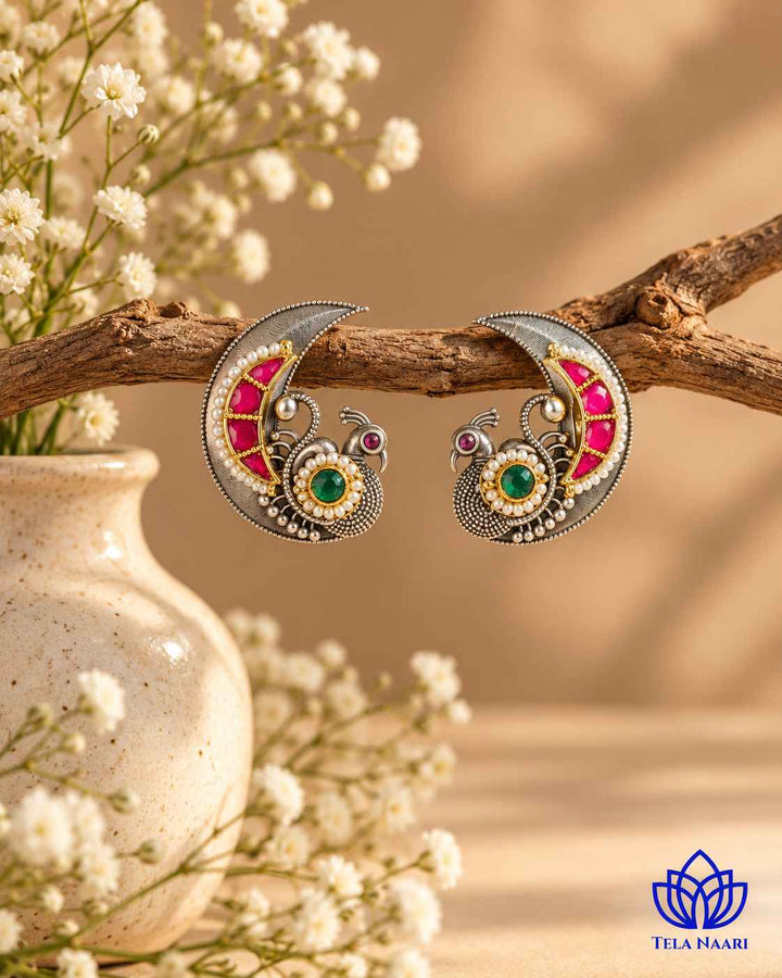 Nayana Dual Tone Fushion Pachi Kundan Stud Earrings