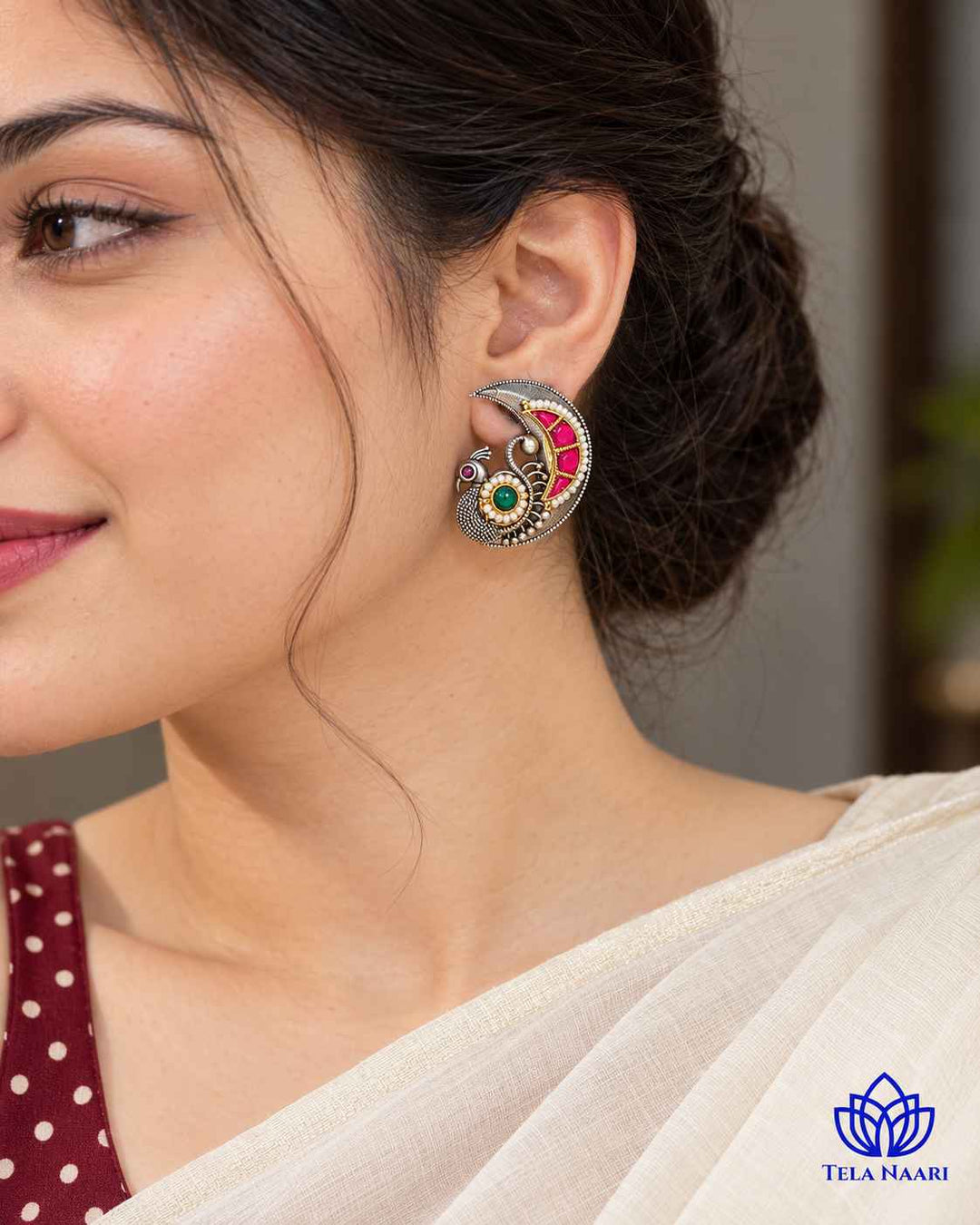 Nayana Dual Tone Fushion Pachi Kundan Stud Earrings
