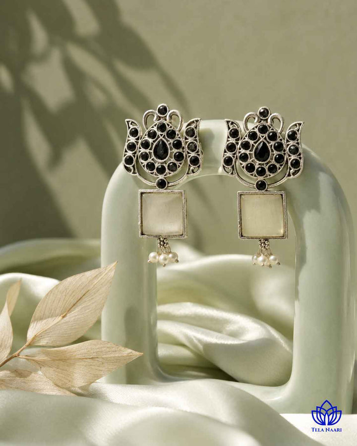 Silver Oxidised Earrings Azalea White