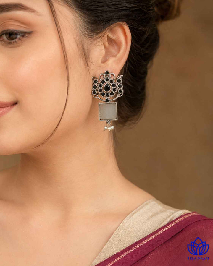 Silver Oxidised Earrings Azalea White