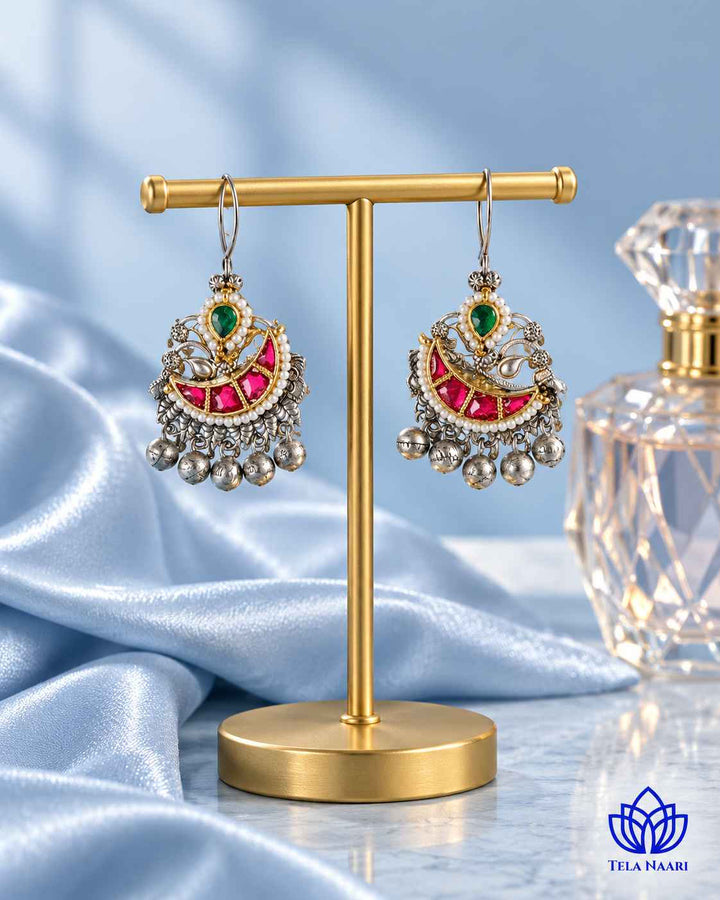 Kiranjeet Pachi Kundan Fusion Dual Tone Hook Earrings