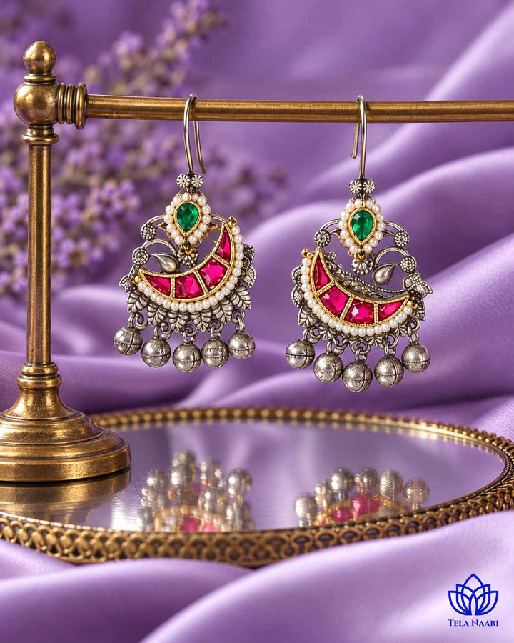 Kiranjeet Pachi Kundan Fusion Dual Tone Hook Earrings
