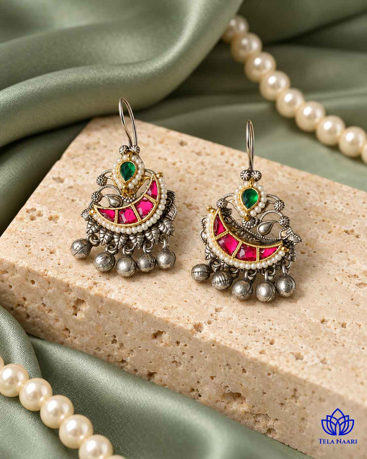 Kiranjeet Pachi Kundan Fusion Dual Tone Hook Earrings