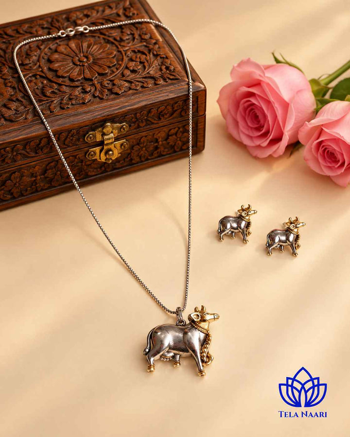Nandi Dual Tone Necklace Set