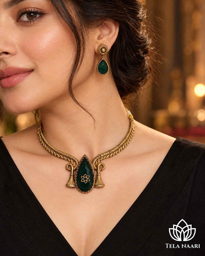 Sujaya Dual Tone Green Choker Necklace Set
