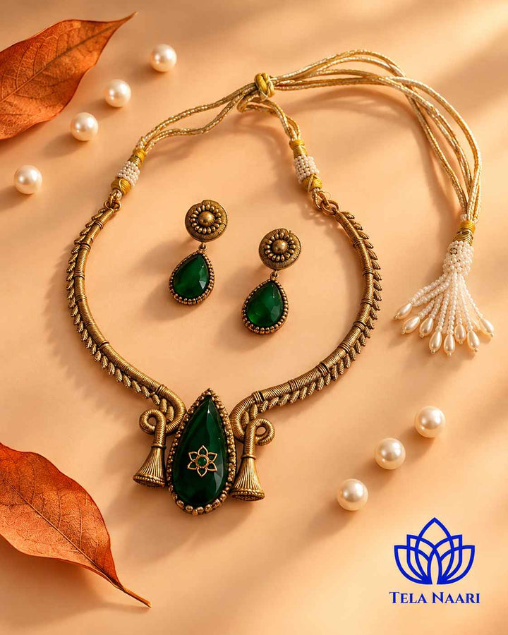 Sujaya Dual Tone Green Choker Necklace Set