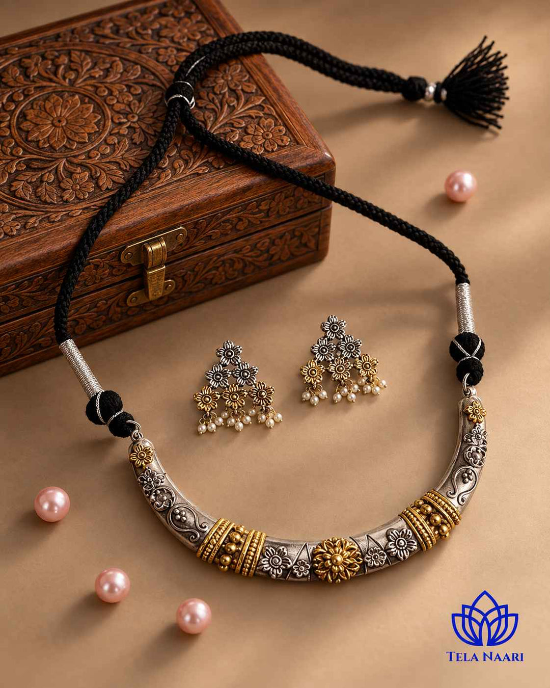 Swati Dual Tone Choker Necklace Hasli Set