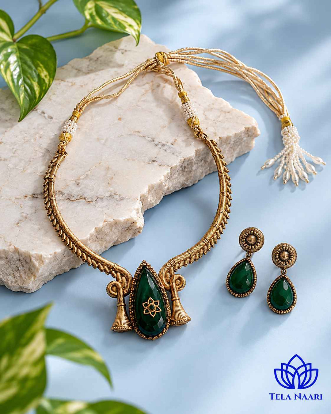Sujaya Dual Tone Green Choker Necklace Set