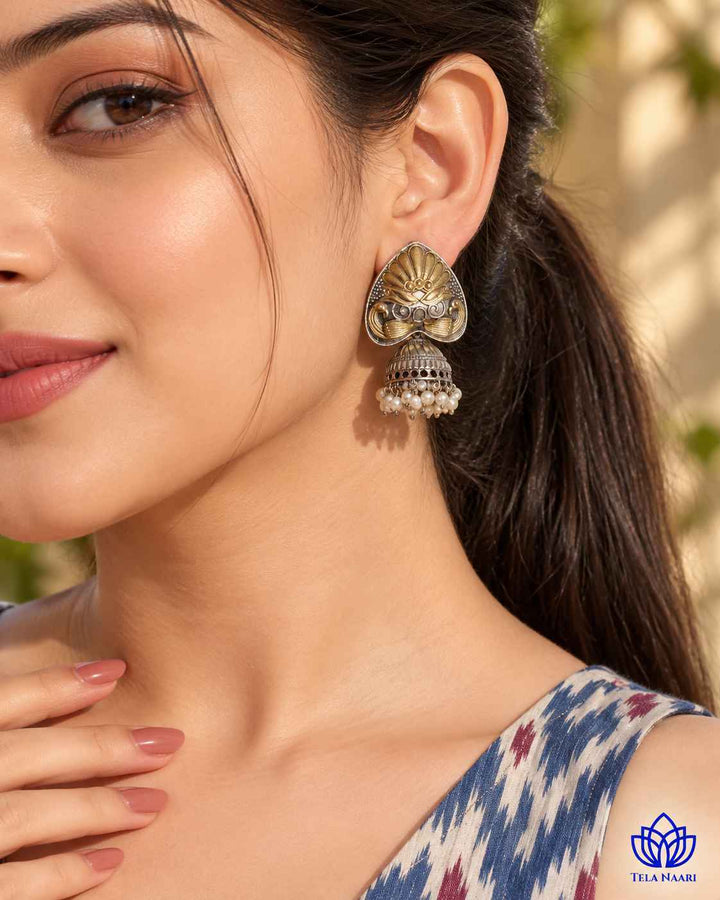 Subhangi Dual Tone Jhumka Earrings