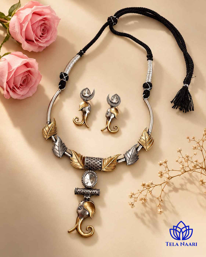 Nabina Dual Tone Choker Necklace Set