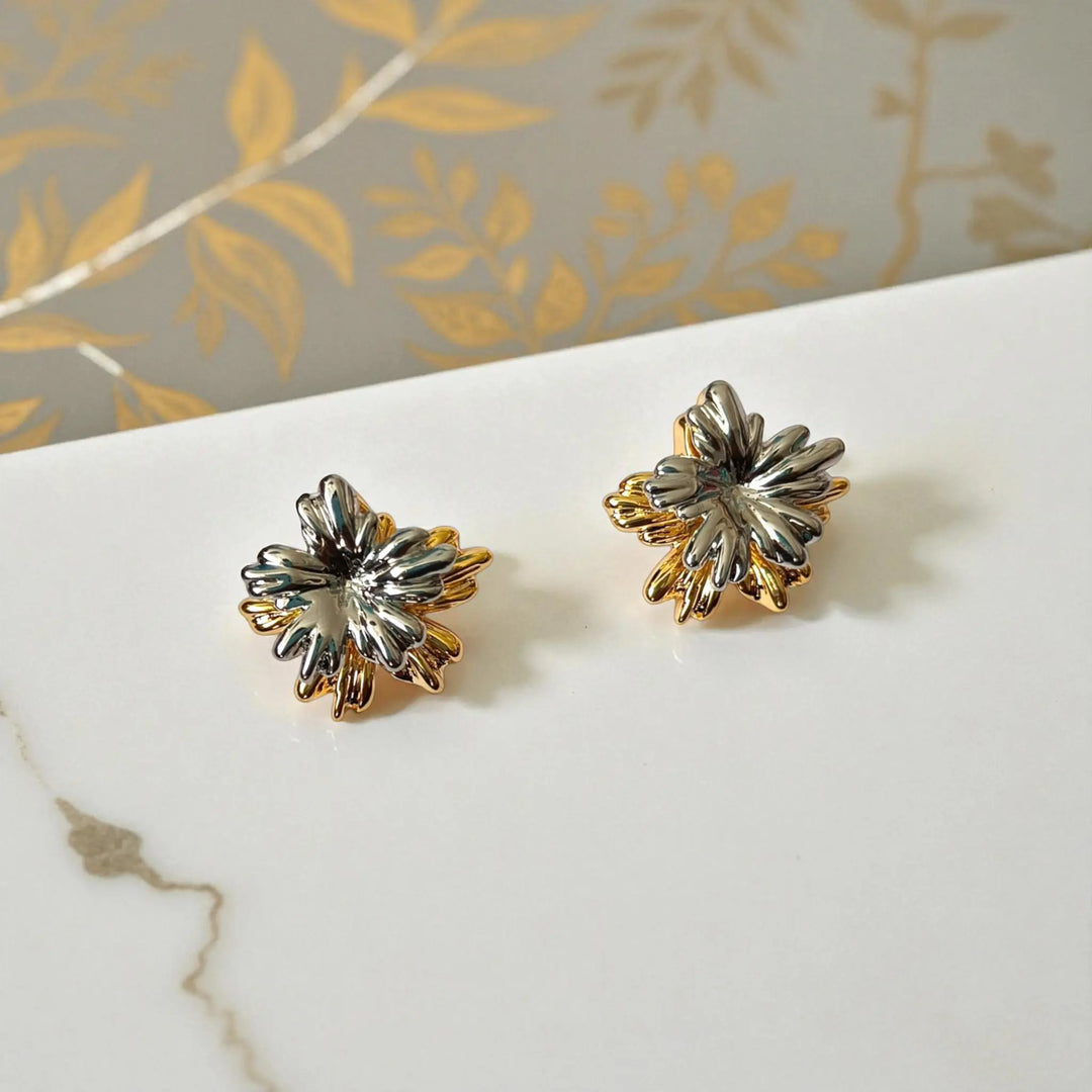 Tarnish-Free Bizai Flower Earrings