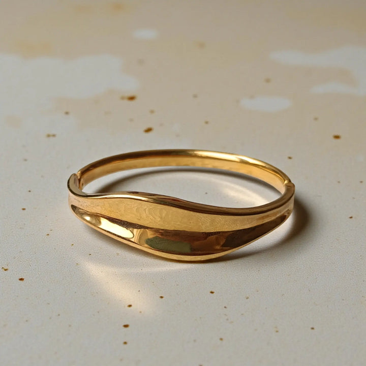 Fluid Curve Anti-Tarnish Gold Cuff Bracelet