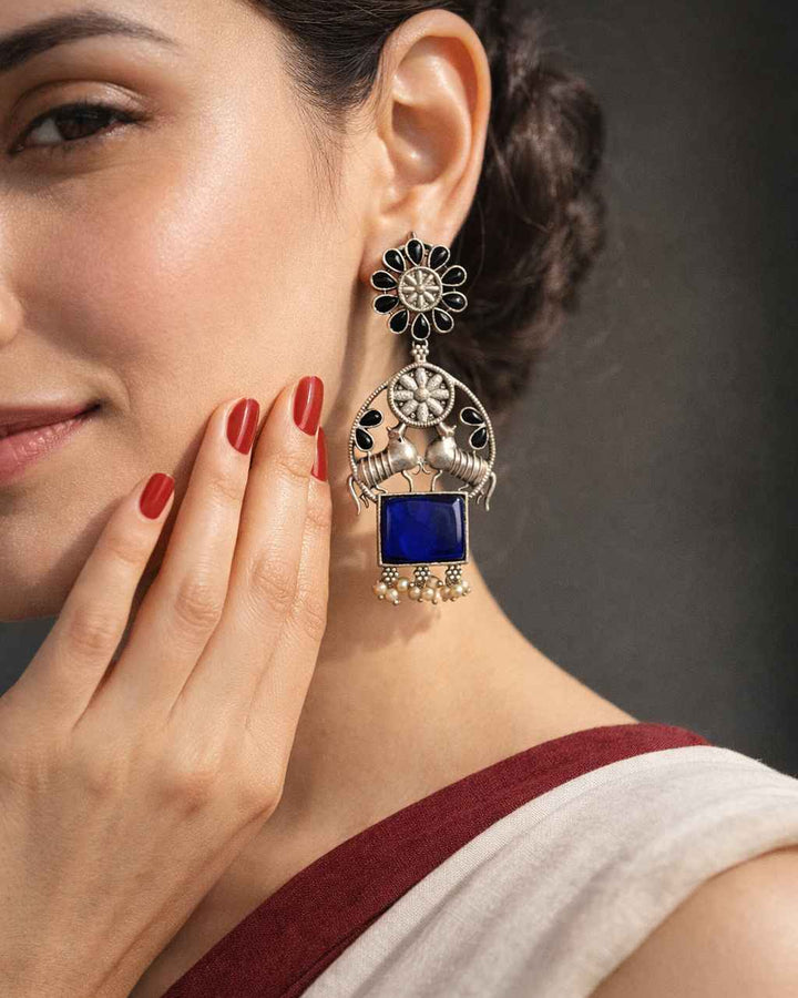 Tela Naari Charming Silver Oxidised Earrings