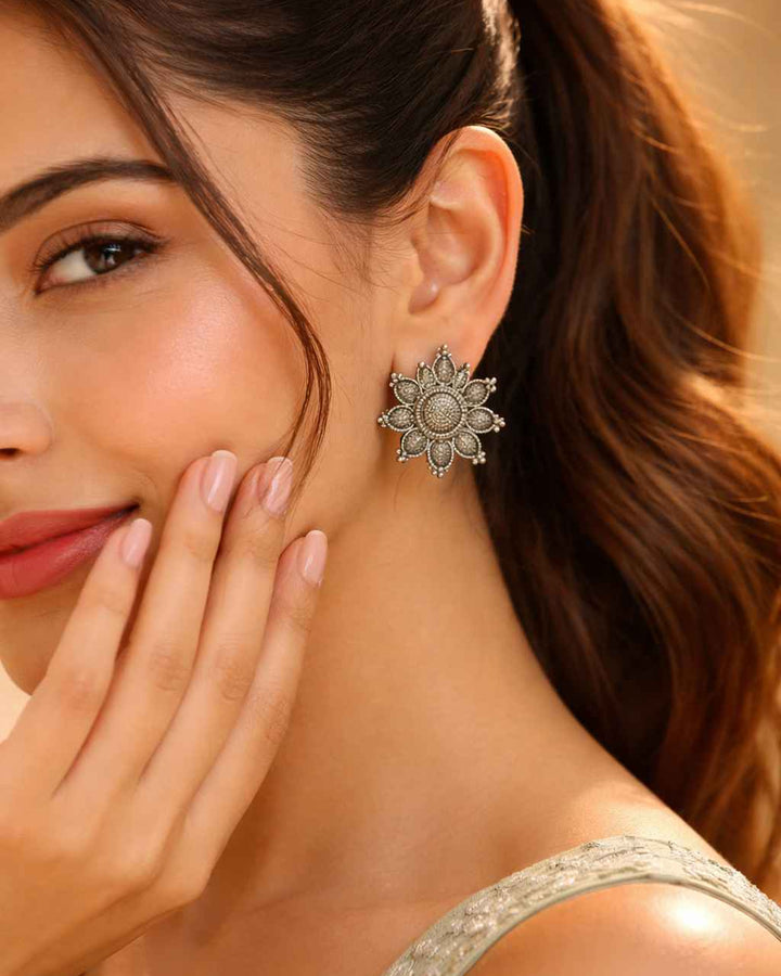 Silver Oxidised Stud Earrings Qirat