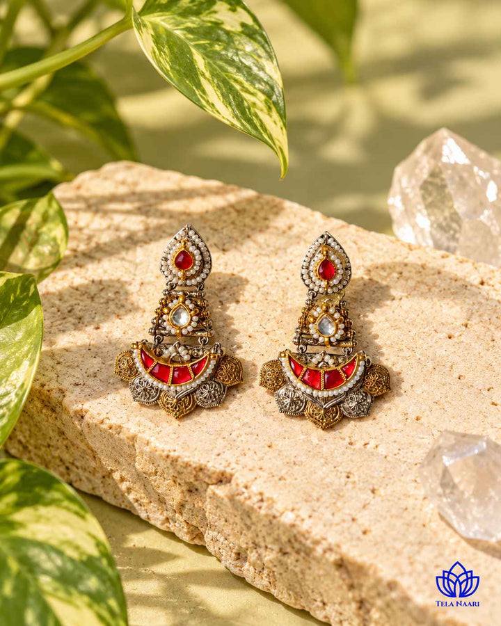 Vidhi Pachi Kundan Fusion Dual Tone Earrings