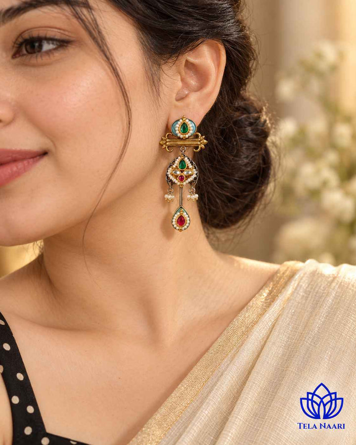 Bindu Pachi Kundan Fusion Dual Tone Earrings