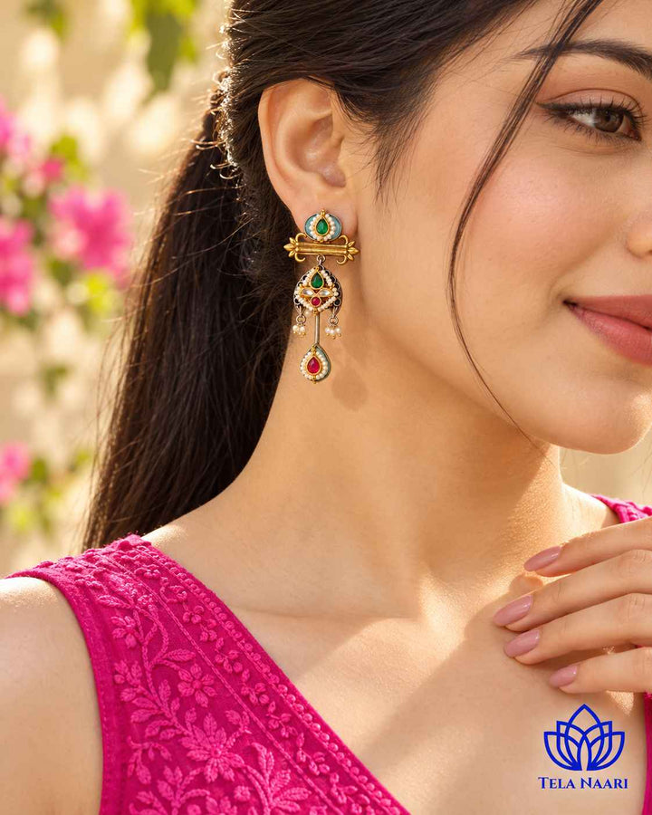 Bindu Pachi Kundan Fusion Dual Tone Earrings