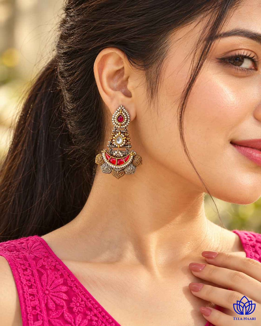 Vidhi Pachi Kundan Fusion Dual Tone Earrings