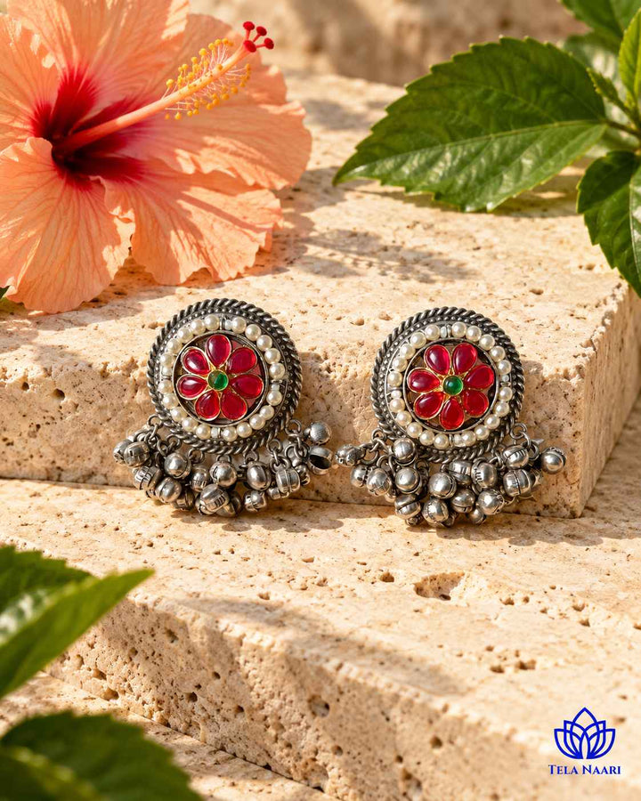 Swati Dual Tone Fushion Pachi Kundan Stud Earrings