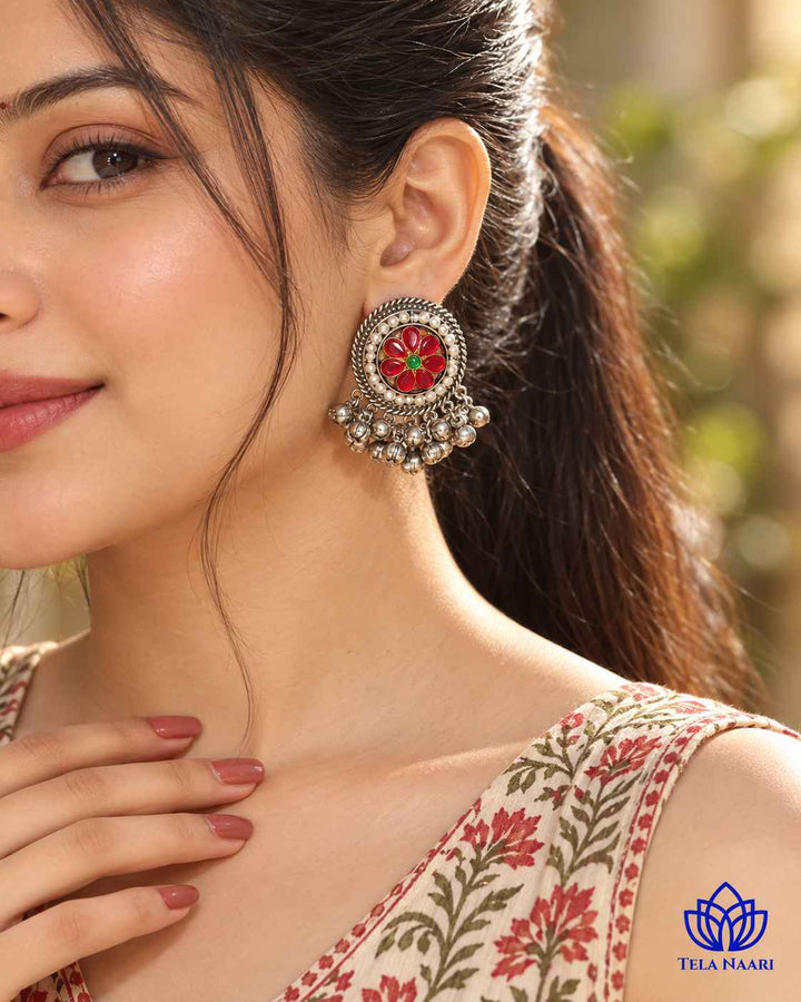 Swati Dual Tone Fushion Pachi Kundan Stud Earrings
