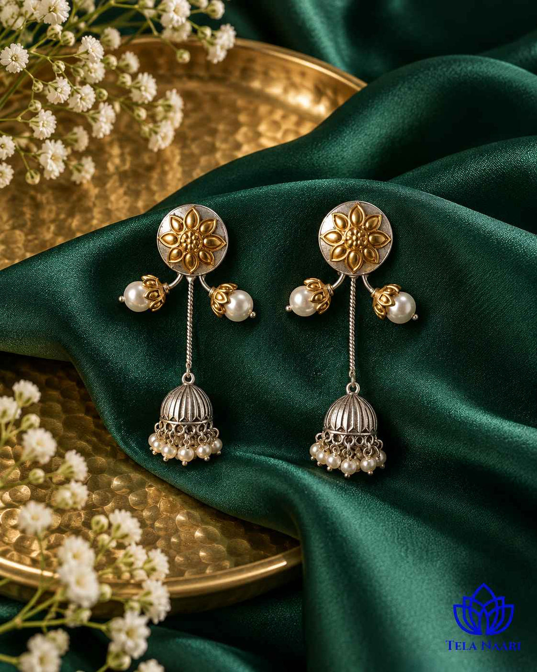 Indu Dual Tone Fushion Pachi Kundan Jhumki Earrings