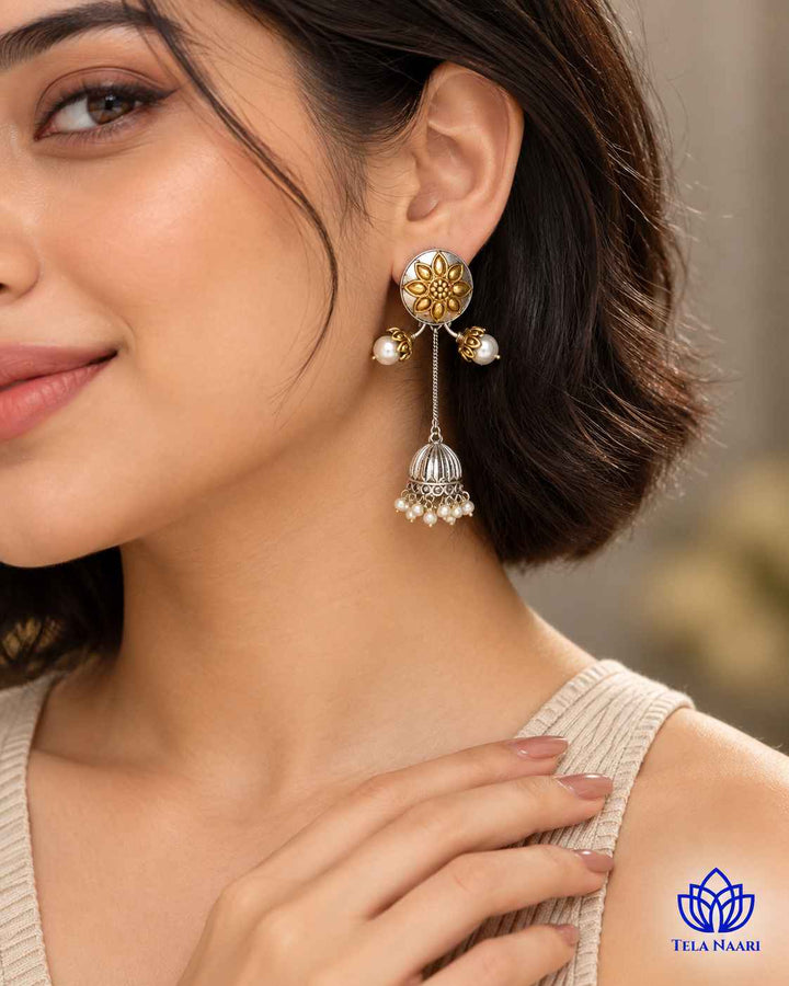 Indu Dual Tone Fushion Pachi Kundan Jhumki Earrings
