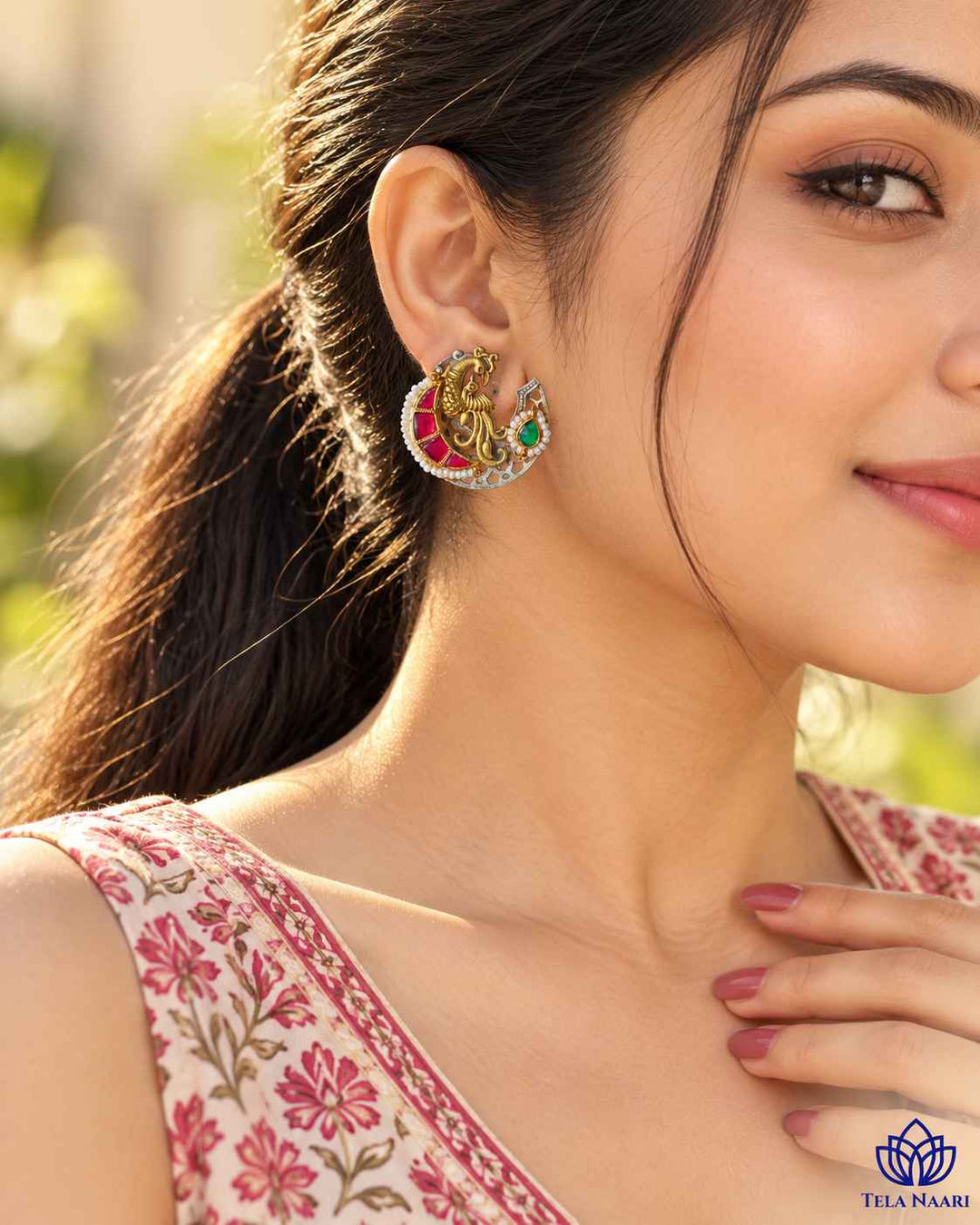 Falguni Dual Tone Fushion Pachi Kundan Stud Earrings