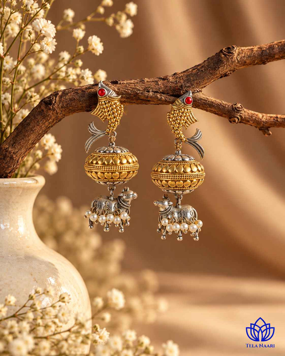 Dibanjali Dual Tone Fushion Pachi Kundan Earrings