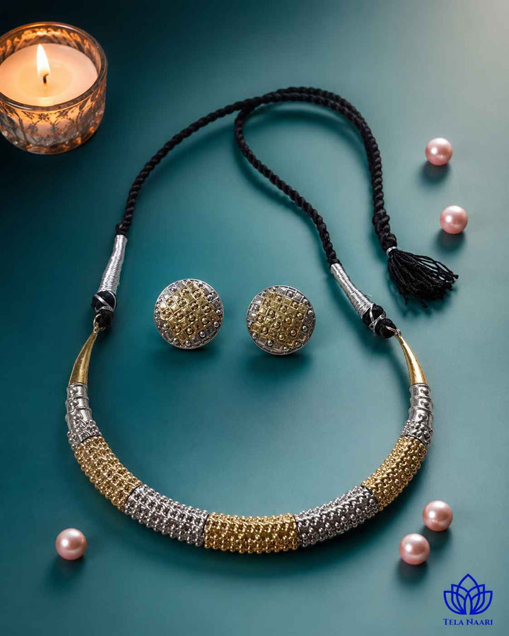 Nitya Silver Plated Dual Tone Hasli Necklace Set