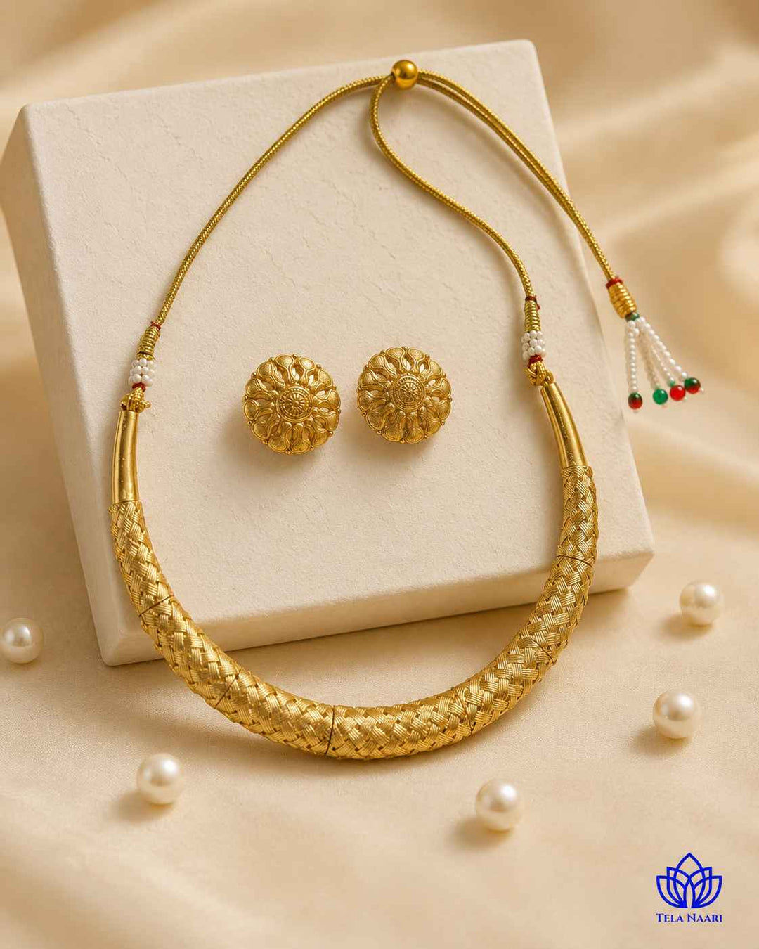 Nivedita Gold Plated Hasli Necklace Set