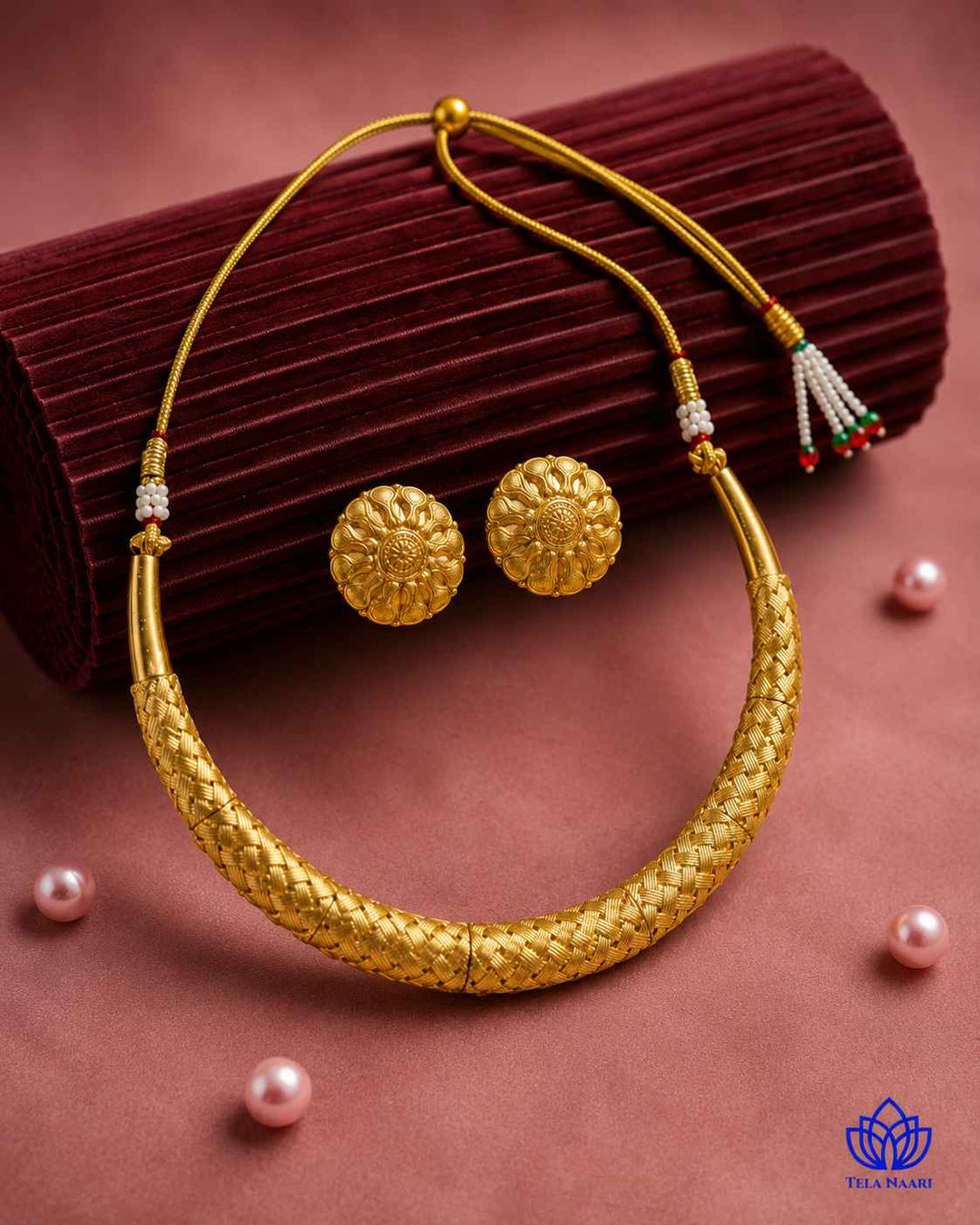 Nivedita Gold Plated Hasli Necklace Set