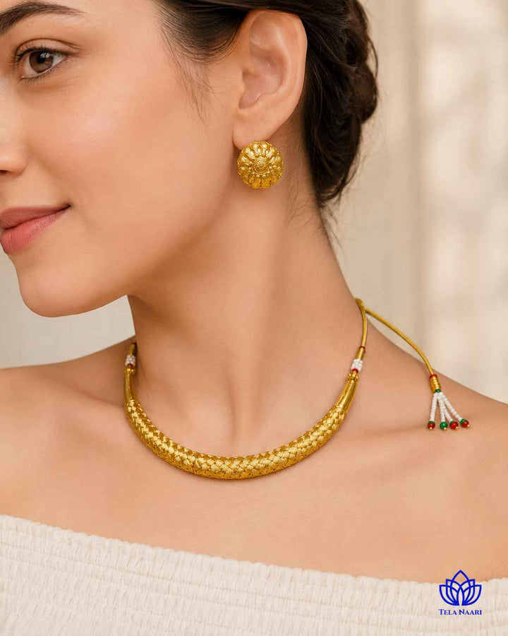 Nivedita Gold Plated Hasli Necklace Set