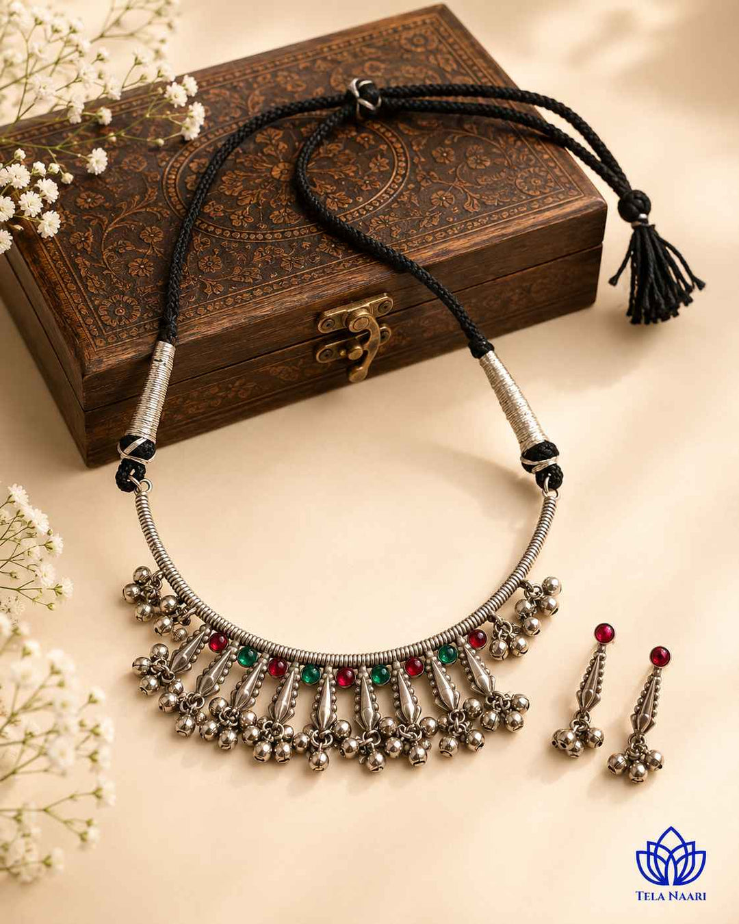 Mihika Silver Plated Choker Necklace Set