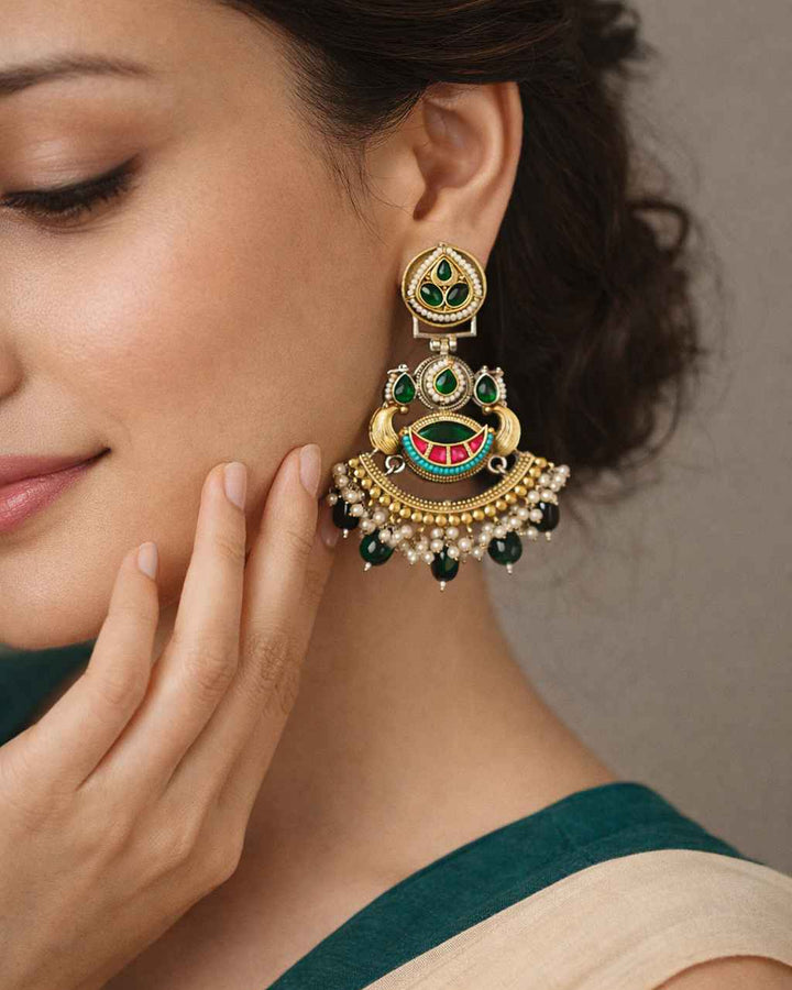 Telanaari Elegant Meera Dual Tone Fushion Pachi Kundan Silver Plated Earrings
