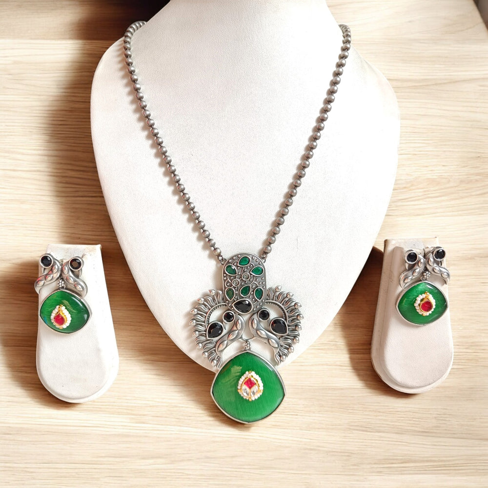 Telanaari Radiant Nishma Silver-Plated Light Green Necklace Set - TelaNaari