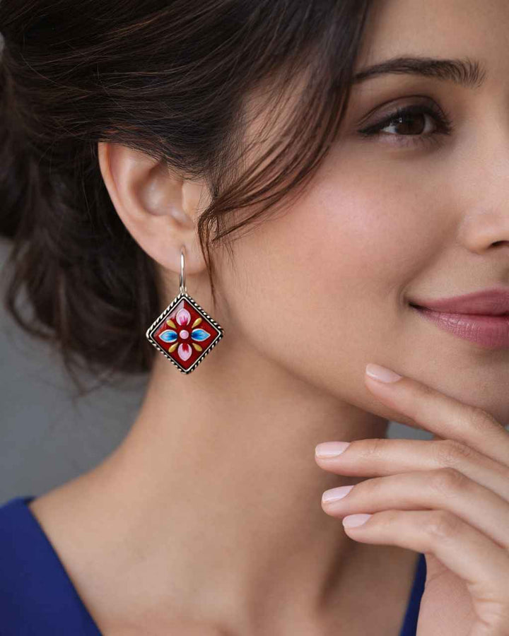 Tela Naari Sundari Minimal Hand Painted Oxidised Silver Earrings