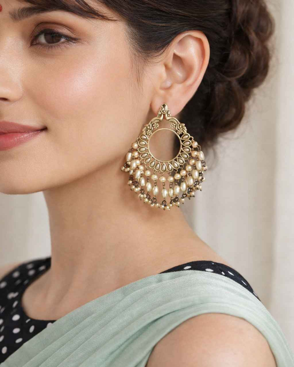 Classic Ipsa Silver Plated Earrings