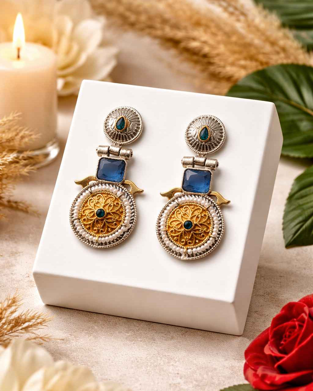 Aashiyana Dual Tone Earrings