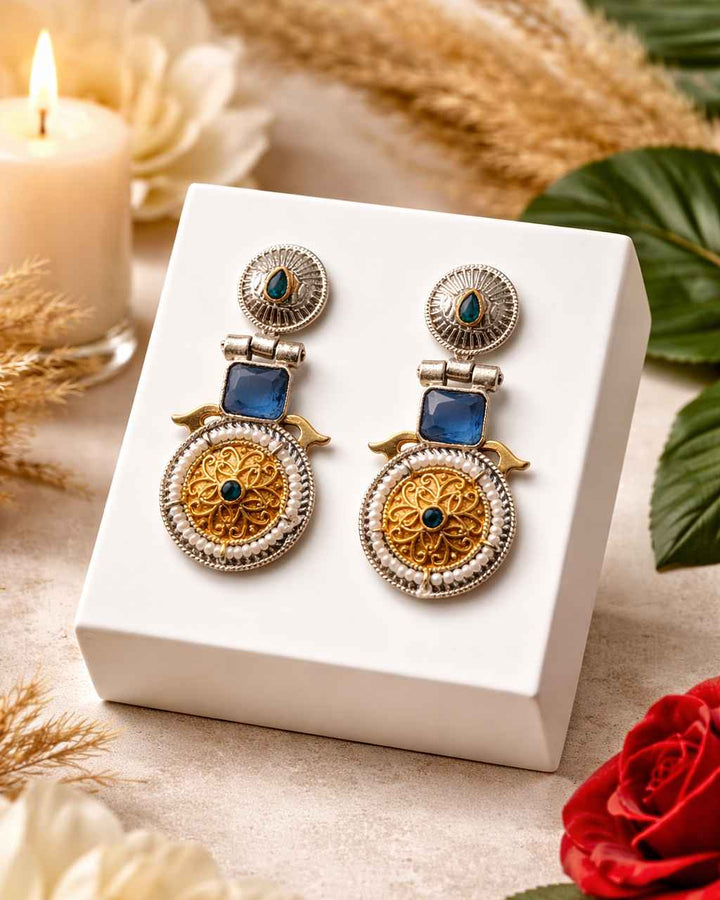 Aashiyana Dual Tone Earrings