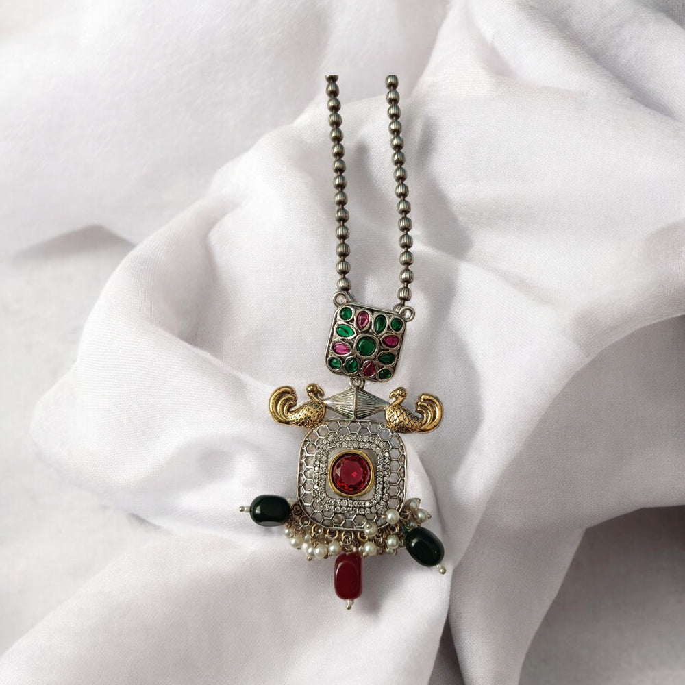 Telanaari Timeless Prabhjot Red Green Dual Tone Silver-Plated Necklace Set - TelaNaari