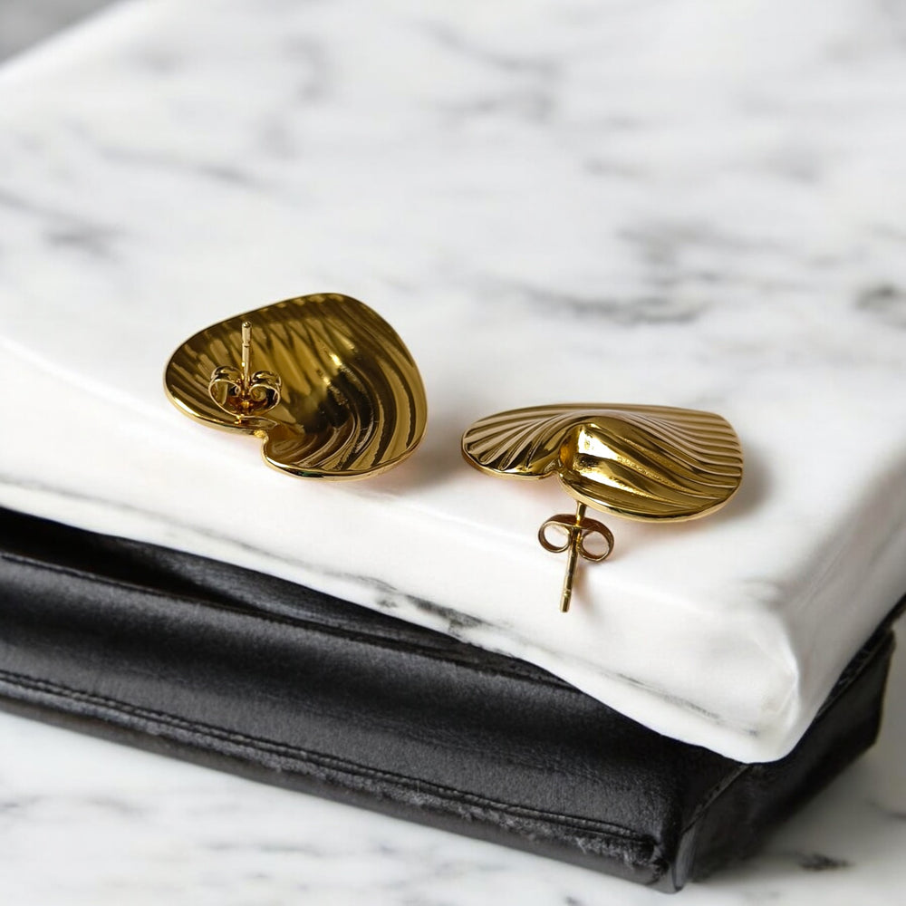 Telanaari 18K Gold-Plated Stainless Steel Krist Tarnish-Free Waterproof Demi-Fine Heart Stud Earrings - TelaNaari