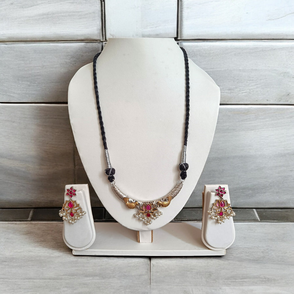 Telanaari Dual Tone Cisko Red Necklace Set - TelaNaari