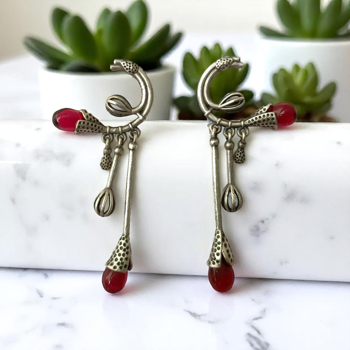 Tela Naari Silver Oxidised Diva Dangling Bloom Earrings - TelaNaari