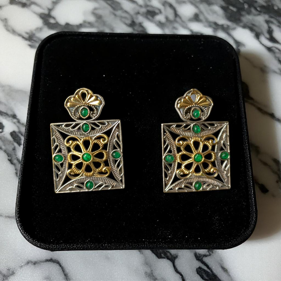 Tela Naari Anaya Dual Tone Square Earrings - TelaNaari