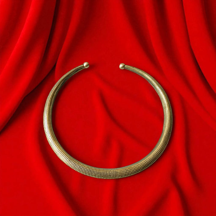 Golden Textured Brass Hasli Necklace