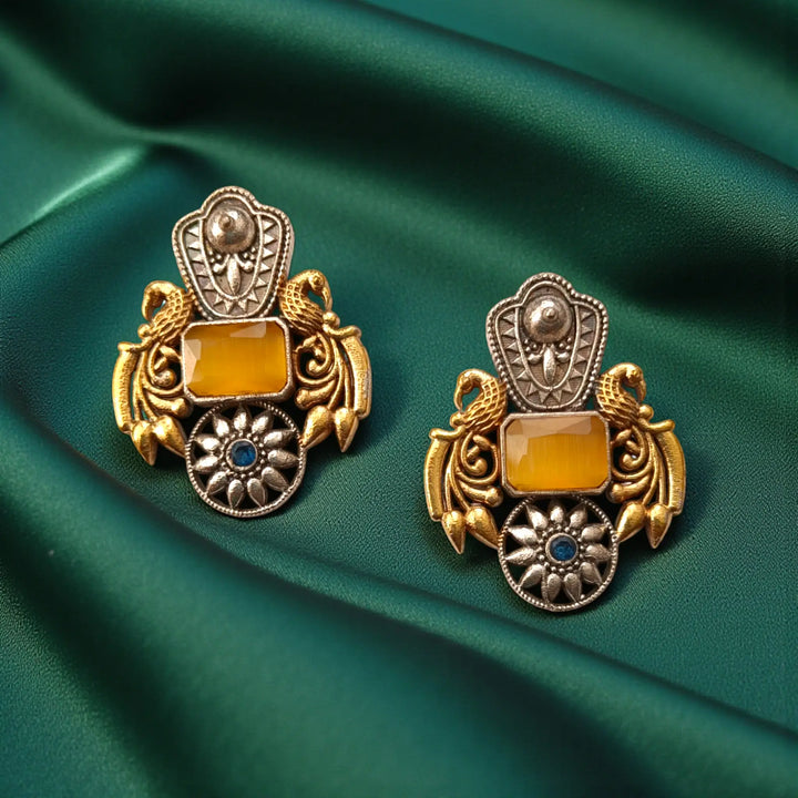 Nilofer Dual Tone Earrings
