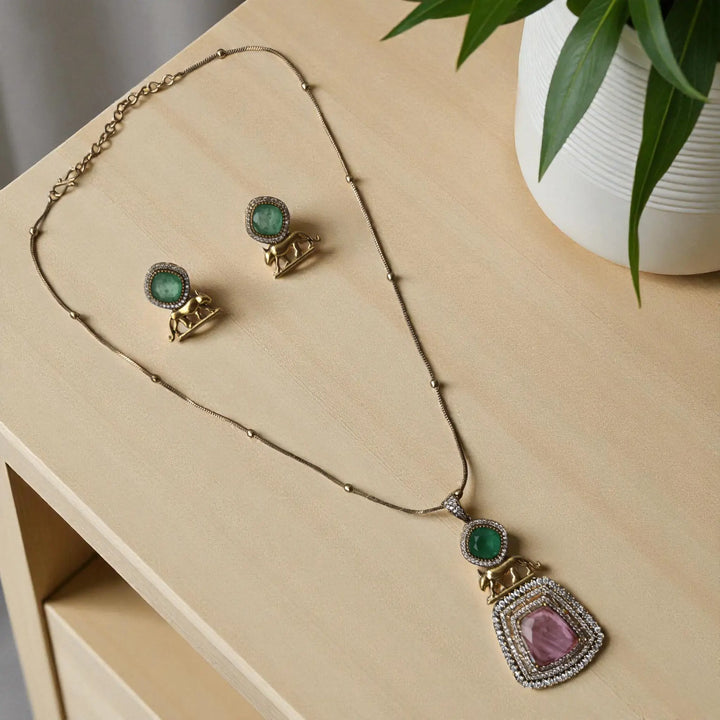 Fusion Gold Green–Pink Stone Pendant Necklace Set