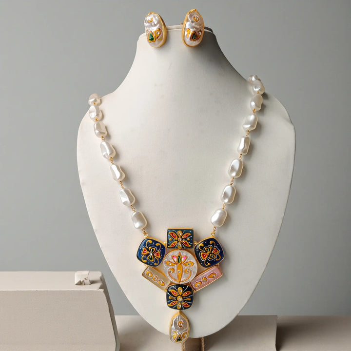 Handcrafted Ayra Blue Necklace Set