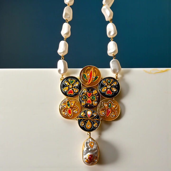 Black & Yellow Ruhi Pearl Necklace Set